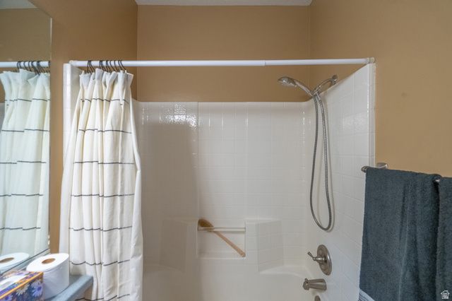 3734 W MITCHELL DR, Santa Clara, UT 84765