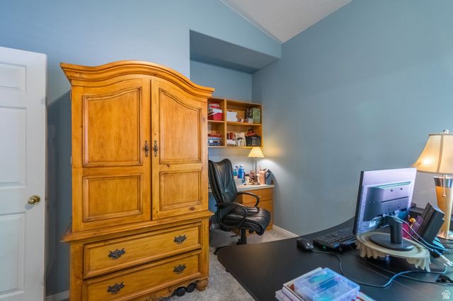 3734 W MITCHELL DR, Santa Clara, UT 84765