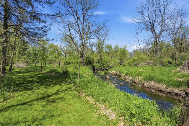 3658 Brandywood Court, Sun Prairie, WI 53590