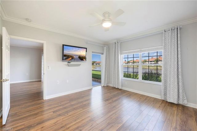 3023 Horizon LN 2507, Naples, FL 34109