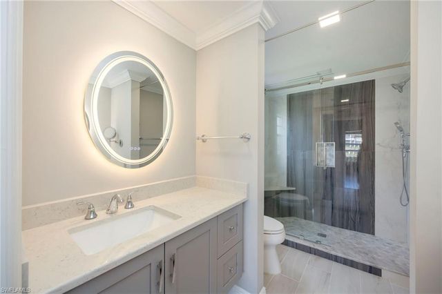 3023 Horizon LN 2507, Naples, FL 34109