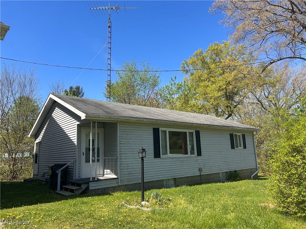 28838 Norris Road, Tippecanoe, OH 44699