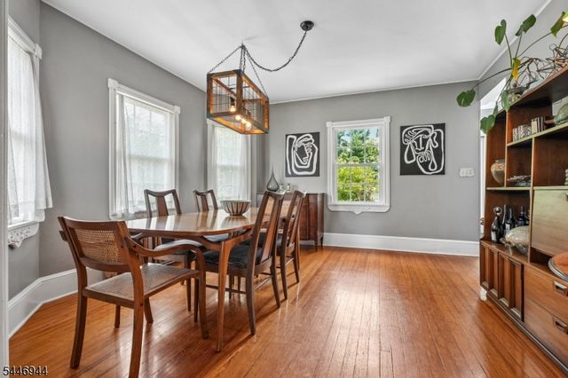 15 Thompson St, Newton Town, NJ 07860