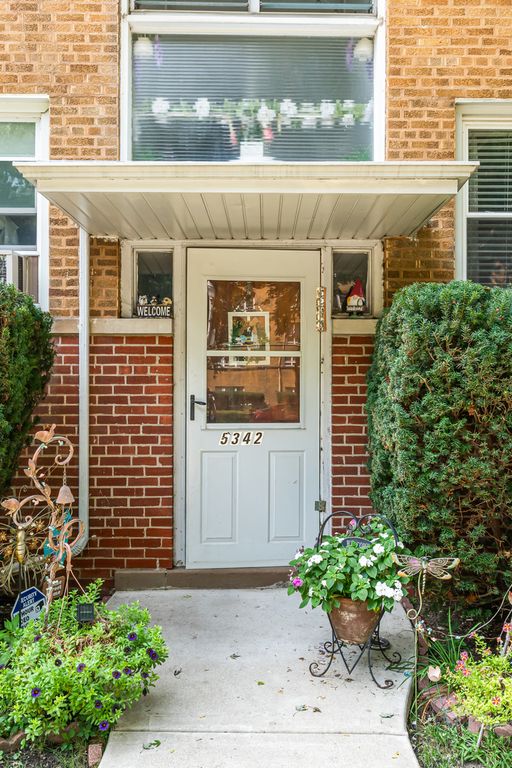 5342 N CALIFORNIA Avenue 2N, Chicago, IL 60625 — photo 2