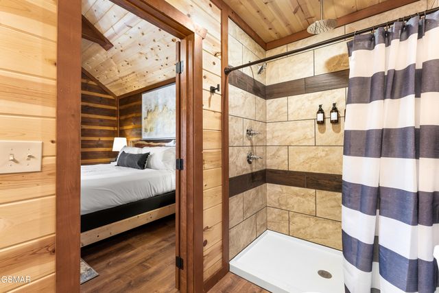 2628 Jerusalem Way, Sevierville, TN 37876