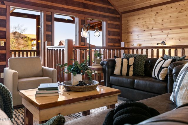 2628 Jerusalem Way, Sevierville, TN 37876