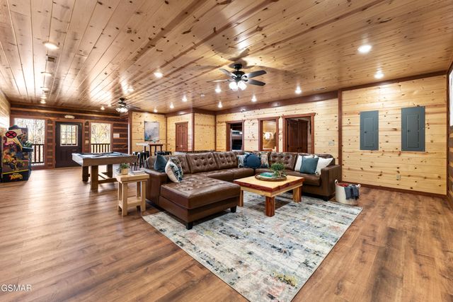 2628 Jerusalem Way, Sevierville, TN 37876