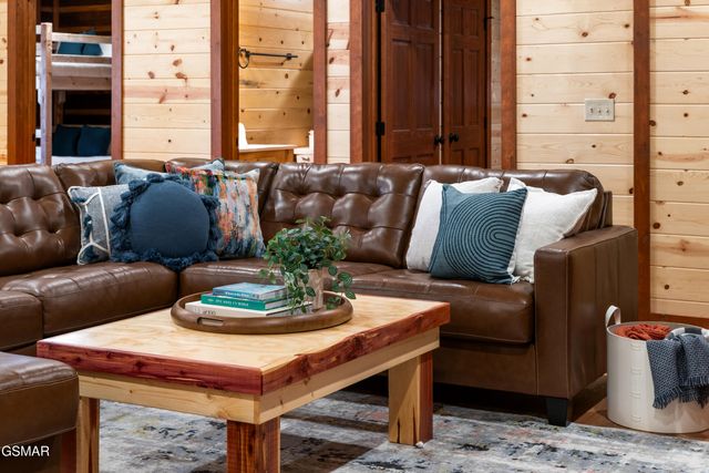 2628 Jerusalem Way, Sevierville, TN 37876