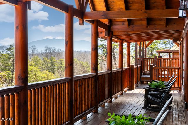 2628 Jerusalem Way, Sevierville, TN 37876