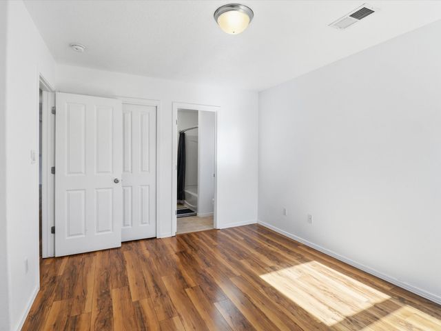 1176 Harrison Road, Santa Fe, NM 87507