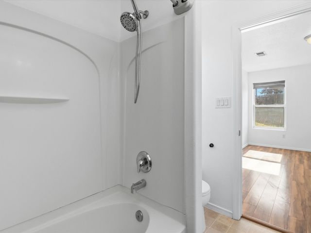 1176 Harrison Road, Santa Fe, NM 87507