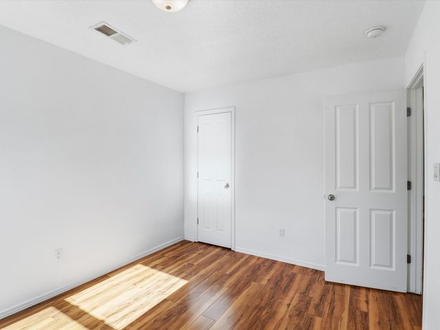 1176 Harrison Road, Santa Fe, NM 87507