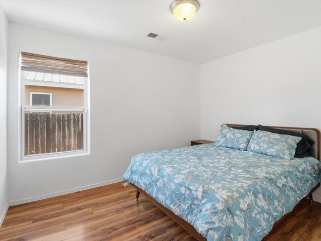 1176 Harrison Road, Santa Fe, NM 87507