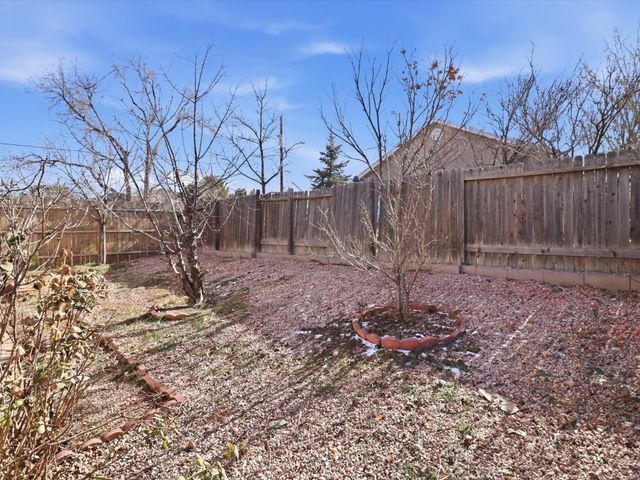 1176 Harrison Road, Santa Fe, NM 87507