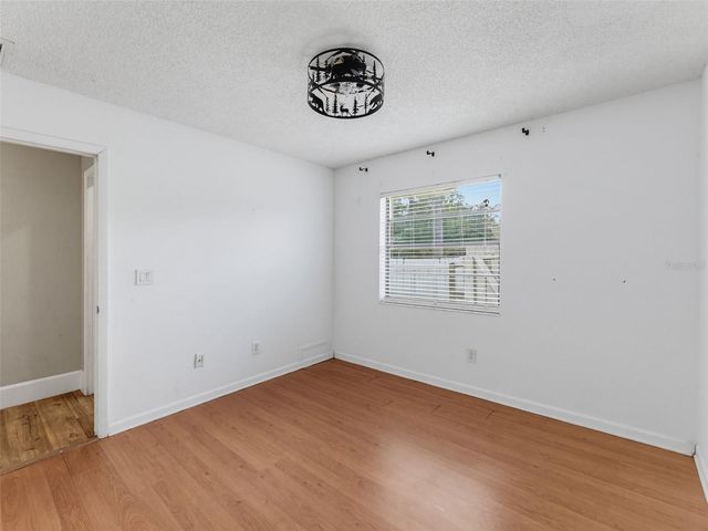 1112 E LEMON STREET, Tarpon Springs, FL 34689