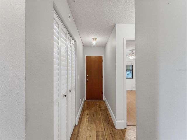 1112 E LEMON STREET, Tarpon Springs, FL 34689