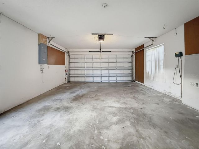1112 E LEMON STREET, Tarpon Springs, FL 34689