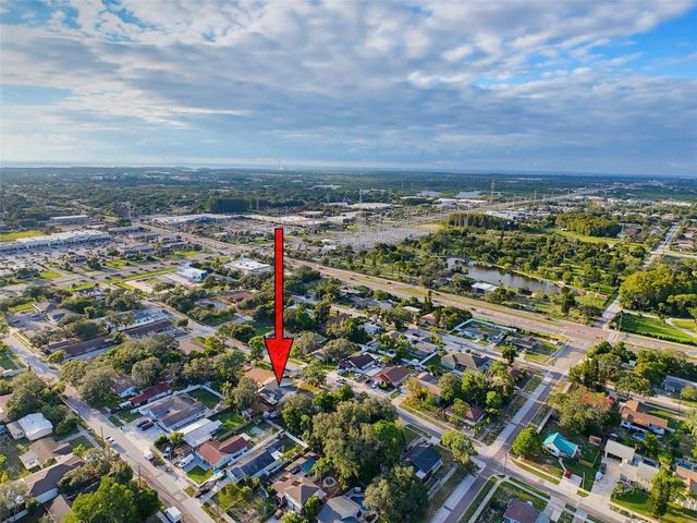1112 E LEMON STREET, Tarpon Springs, FL 34689