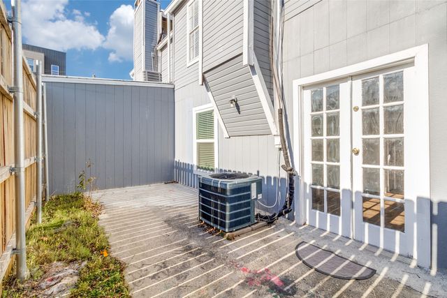 4618 San Jacinto Street A, Dallas, TX 75204