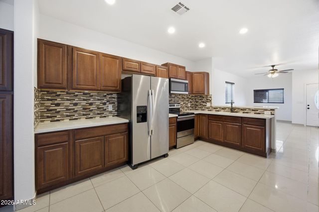 420 S 4TH Street, Avondale, AZ 85323