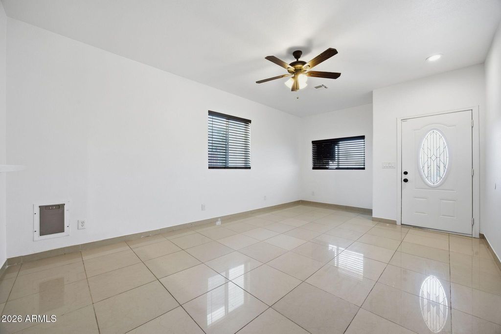 420 S 4TH Street, Avondale, AZ 85323 — photo 4