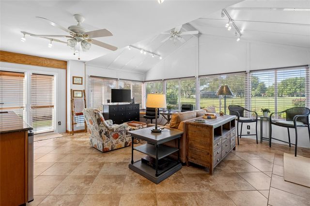 6350 PARSON BROWN DRIVE, Orlando, FL 32819