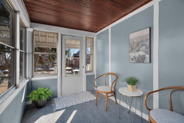 673 Jessamine Avenue E, Saint Paul, MN 55106