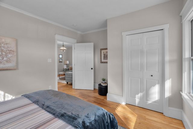 673 Jessamine Avenue E, Saint Paul, MN 55106