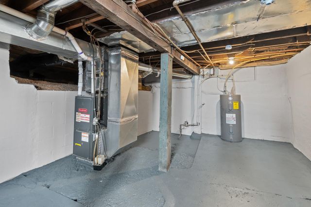 673 Jessamine Avenue E, Saint Paul, MN 55106