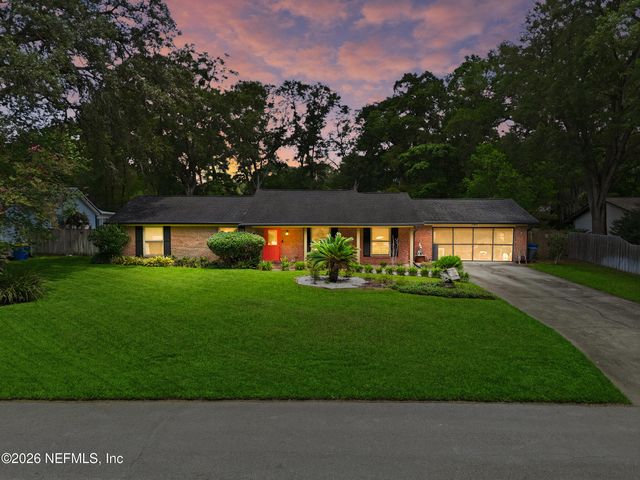 13813 PLEASANTVIEW Drive N, Jacksonville, FL 32225