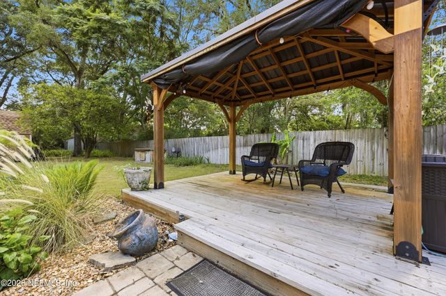 13813 PLEASANTVIEW Drive N, Jacksonville, FL 32225