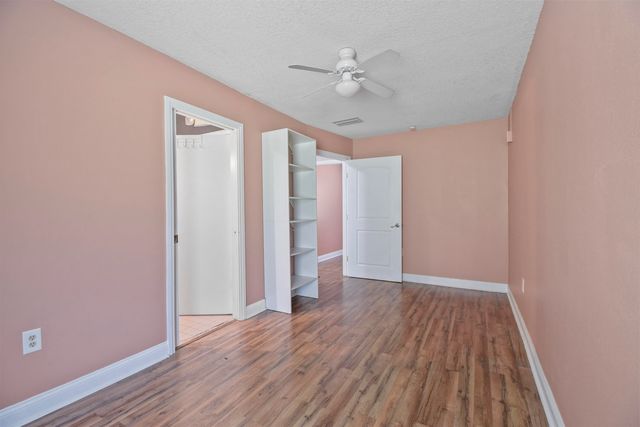 2706 Old Moultrie Rd, St Augustine, FL 32086