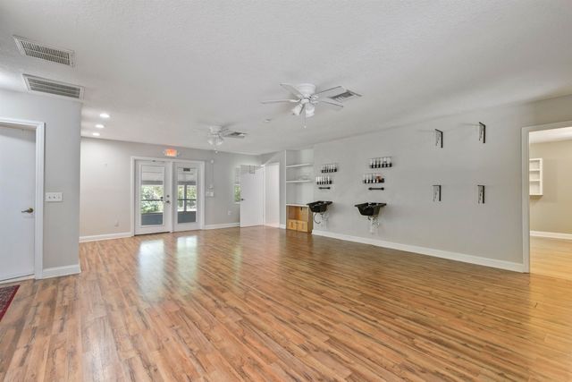 2706 Old Moultrie Rd, St Augustine, FL 32086