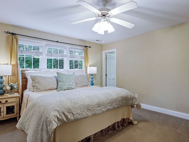 409 Crossway Lane, Holly Springs, NC 27540