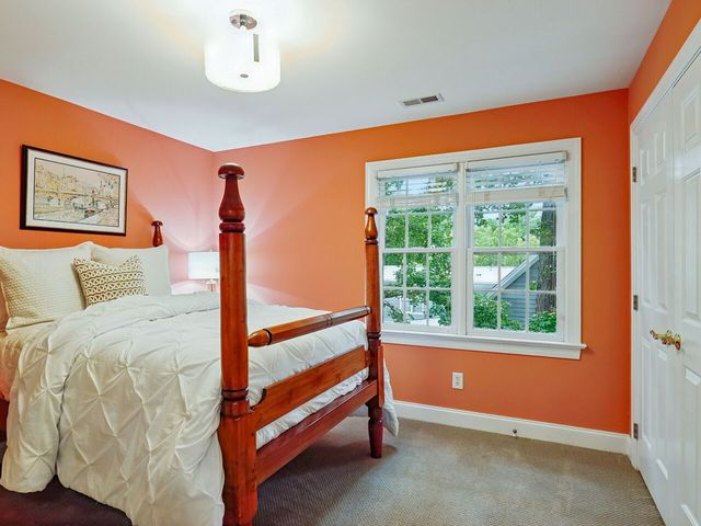 409 Crossway Lane, Holly Springs, NC 27540