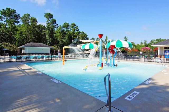 409 Crossway Lane, Holly Springs, NC 27540