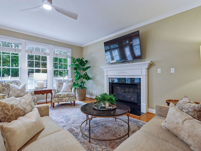 409 Crossway Lane, Holly Springs, NC 27540