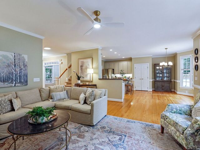 409 Crossway Lane, Holly Springs, NC 27540