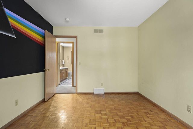 2217 Westbrook Lane, Madison, WI 53711