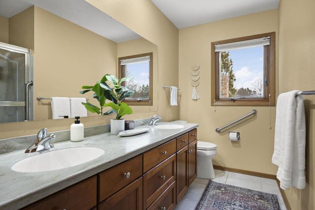 2217 Westbrook Lane, Madison, WI 53711