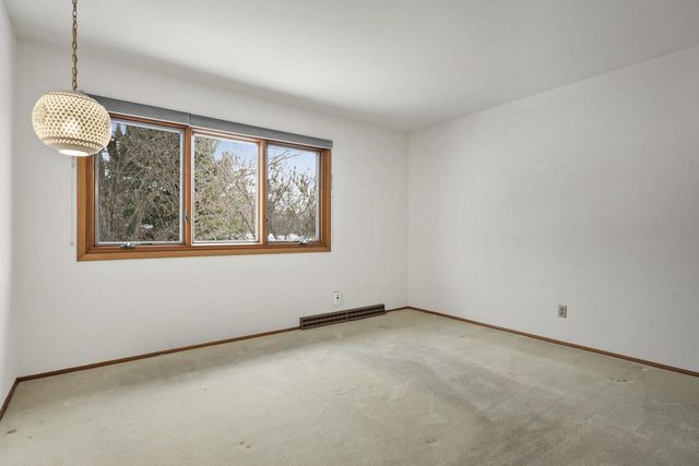 2217 Westbrook Lane, Madison, WI 53711