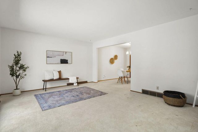 2217 Westbrook Lane, Madison, WI 53711