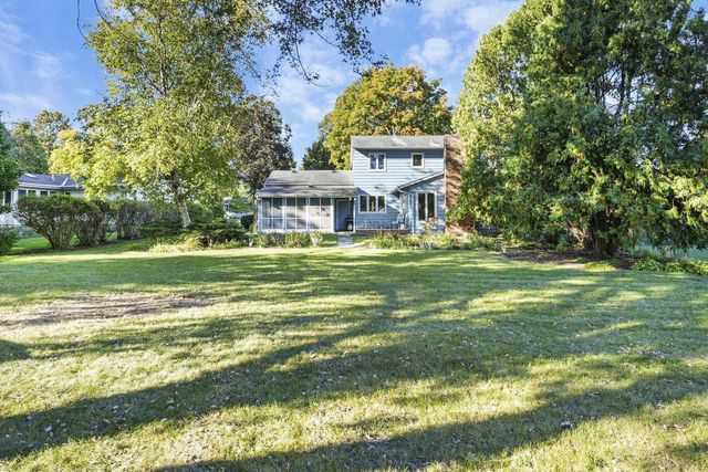 2217 Westbrook Lane, Madison, WI 53711