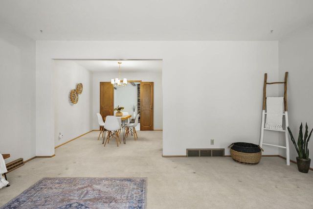 2217 Westbrook Lane, Madison, WI 53711