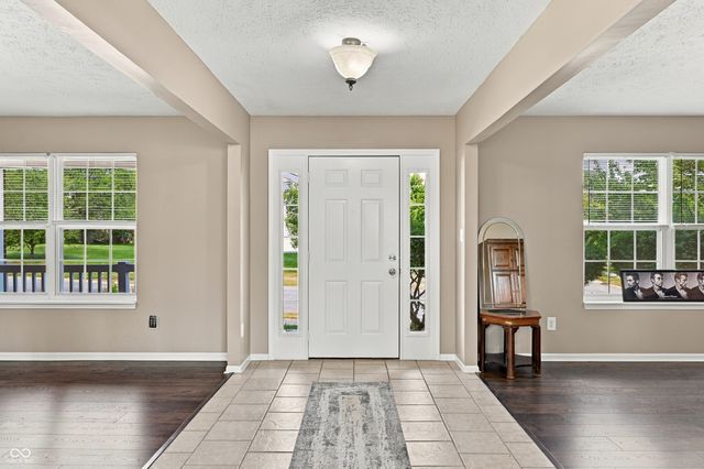 10133 Wellborne Drive, Indianapolis, IN 46236
