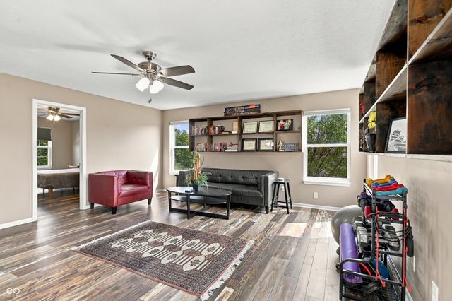 10133 Wellborne Drive, Indianapolis, IN 46236