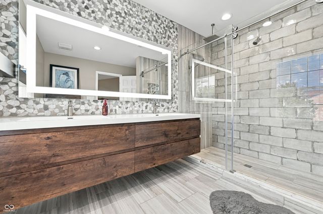 10133 Wellborne Drive, Indianapolis, IN 46236