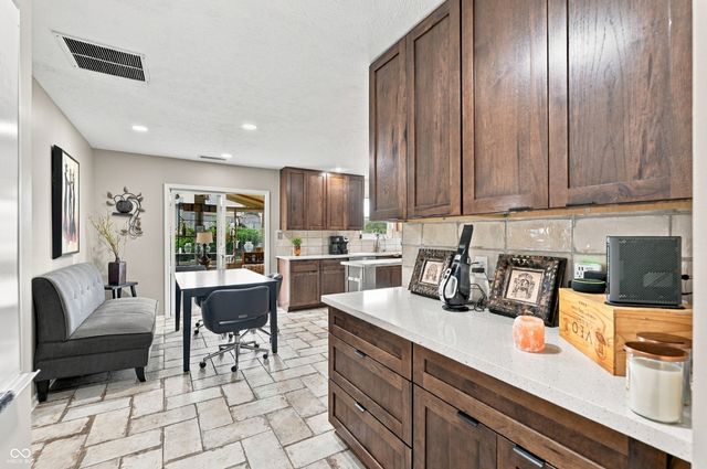 10133 Wellborne Drive, Indianapolis, IN 46236