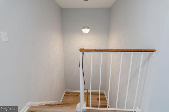 412 MAGNOLIA CT, Herndon, VA 20170