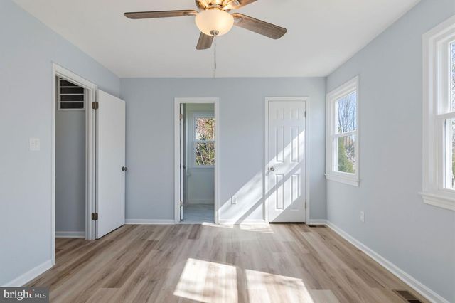 412 MAGNOLIA CT, Herndon, VA 20170